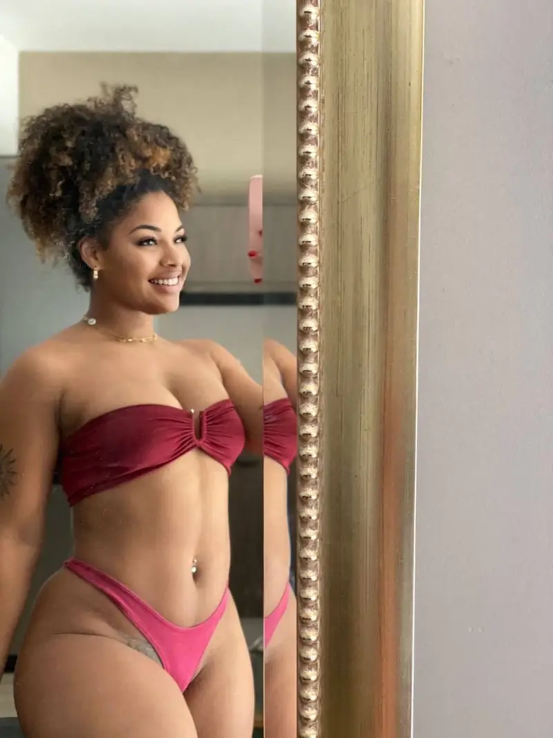 Paola🖤Ebony queen👑 preview
